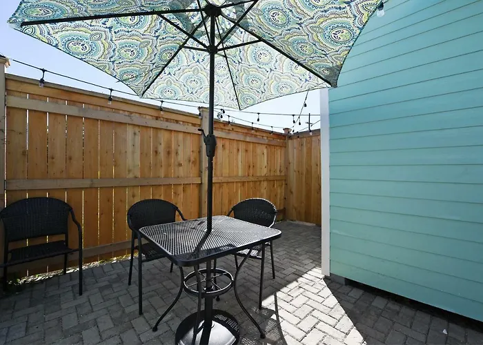 Nola Cottage